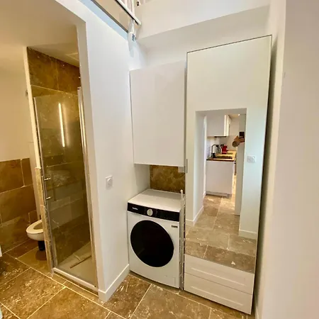 Chaleureux Et Lumineux Centre Historique Apartmán Nîmes
